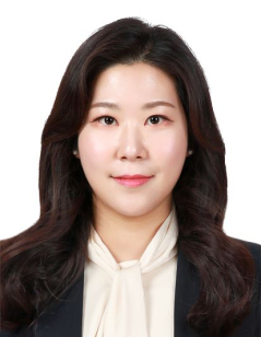 Minji Kang